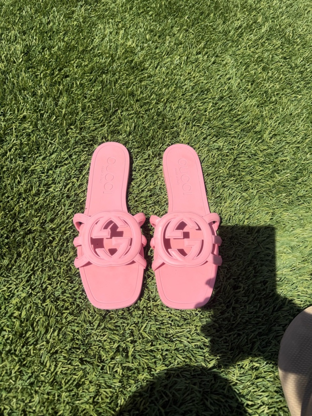 Gucci Pink Interlocking G Slide Sandal